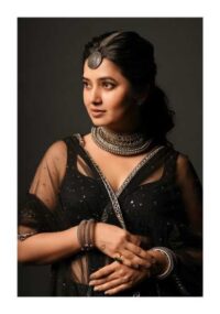 Prajakta Mali Biography – Age, Career, Movies, Awards & Social Media